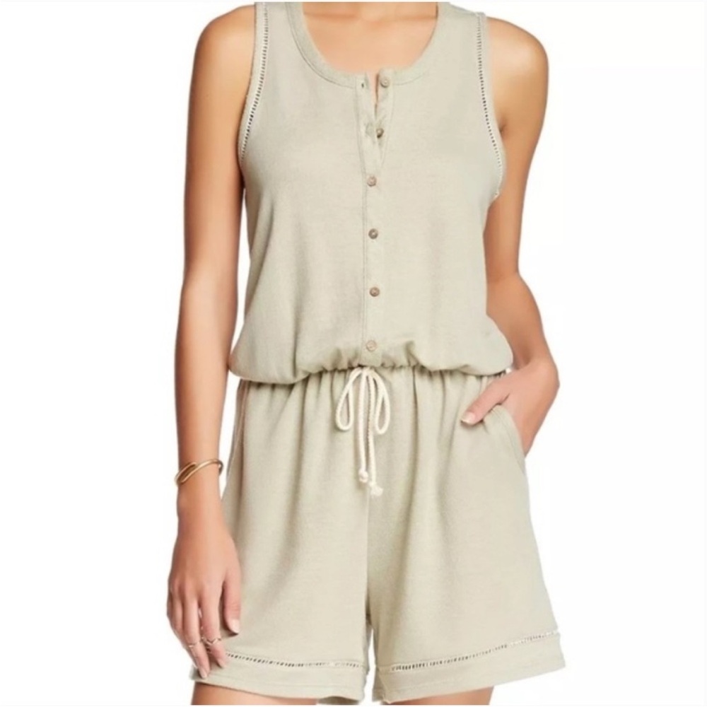 Everleigh Sleeveless Button-Down Romper Sz S